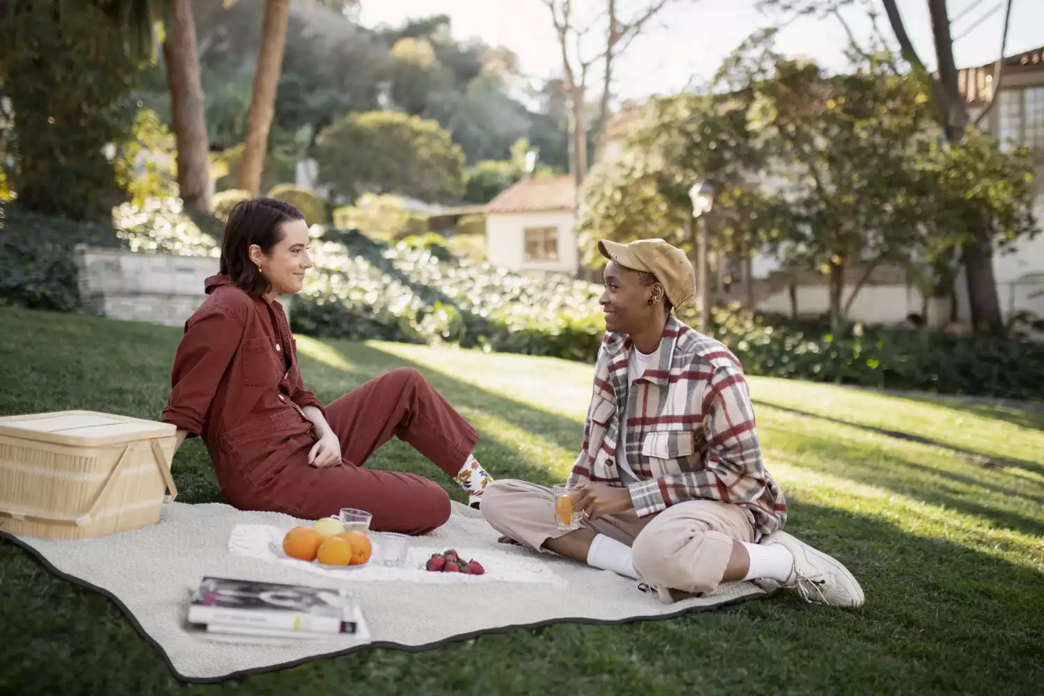 picnic blanket with handle